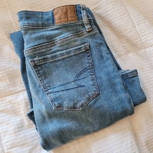 American Eagle Low-Rise Flare Jean Size 00 Short